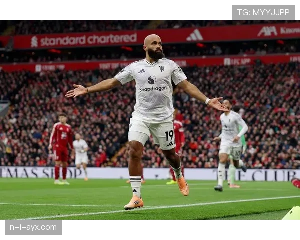 英超揭幕战即将打响，各队状态回升引球迷热切期待