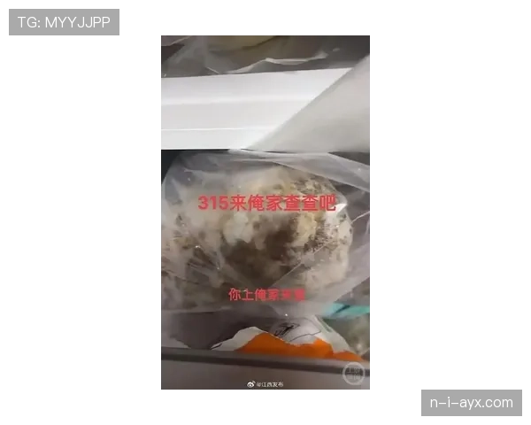 孙杨家的冰箱里塞满了蛋白粉，邻居说半夜还能听见他掐表喝水